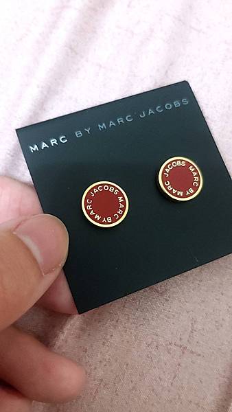 【日本代標開箱】MARC by MARC JACOBS 琺瑯耳環(紅)
